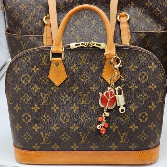 Authentic Louis Vuitton Lock & Key with unbranded Bagcharm, Keycharm, Keychain - Picture 2 of 7